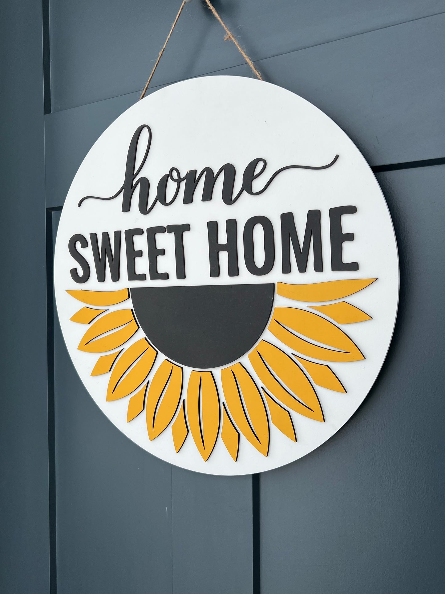 Sunflower 'Home Sweet Home' Round Sign