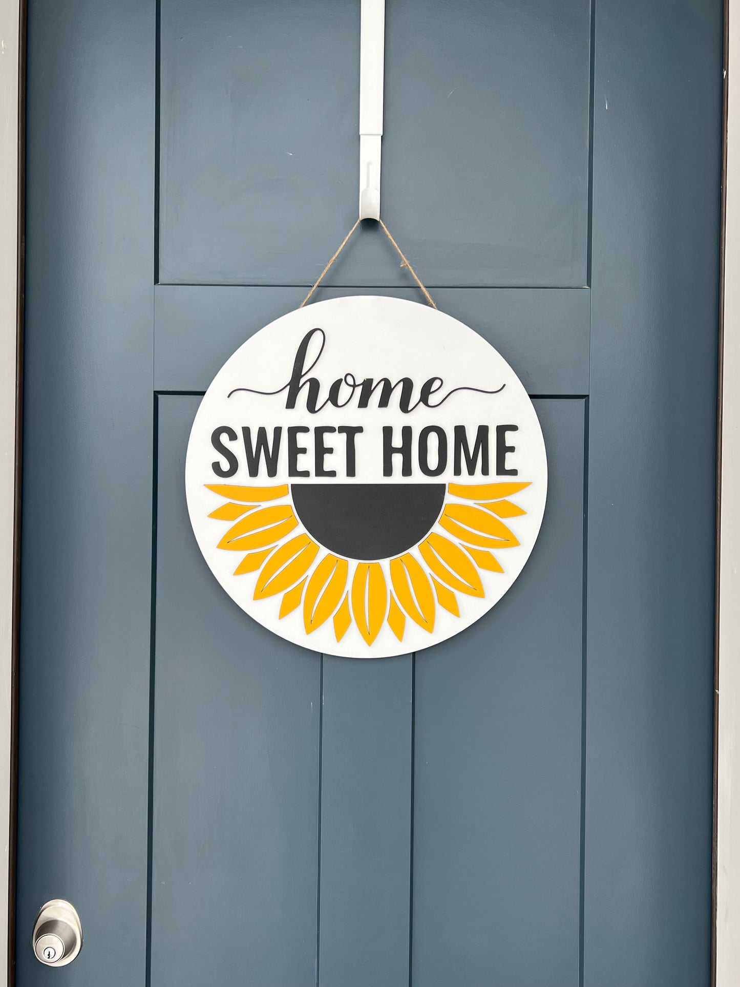 Sunflower 'Home Sweet Home' Round Sign